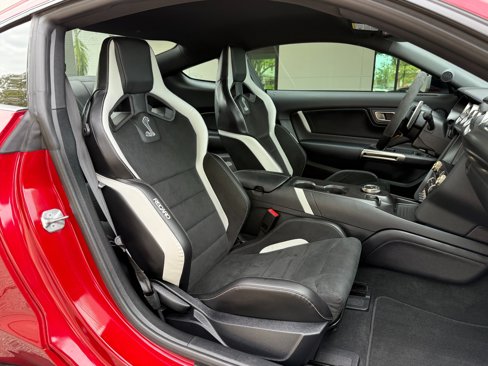 Used 2022 Ford Mustang Shelby GT500 w/ Technology Package image 27