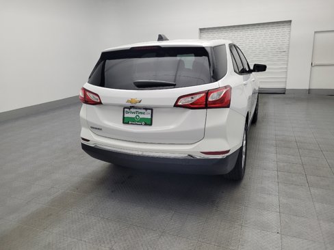 Used 2018 Chevrolet Equinox LS image 7