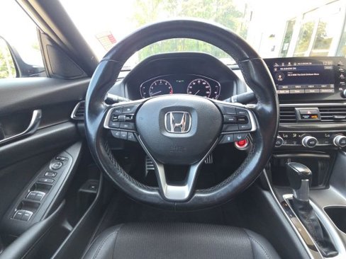 Used 2020 Honda Accord Sport image 23