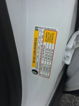 Used 2022 GMC Terrain SLE w/ Driver Convenience Package image 31