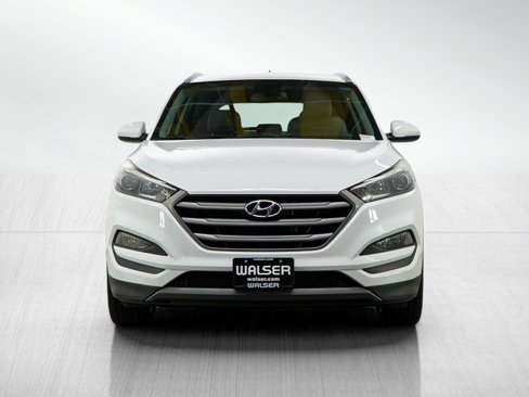 Used 2016 Hyundai Tucson Sport image 8