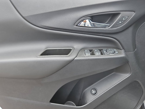 Certified 2022 Chevrolet Equinox LT image 12