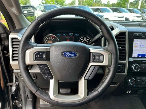 Used 2020 Ford F150 Lariat w/ Equipment Group 501A Mid image 21