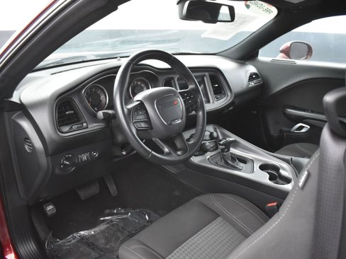 Used 2023 Dodge Challenger SXT image 15