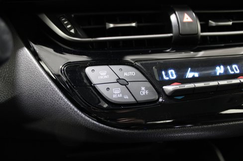 Used 2020 Toyota C-HR LE image 21