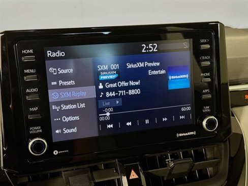 Used 2022 Toyota Corolla LE image 15