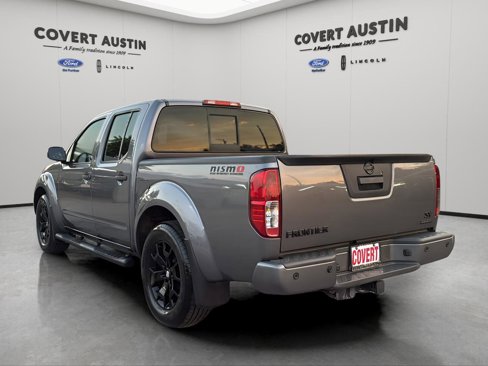 Used 2020 Nissan Frontier SV w/ Midnight Edition Floor Mats image 3