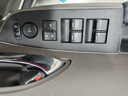 Used 2014 Honda Odyssey EX-L image 25