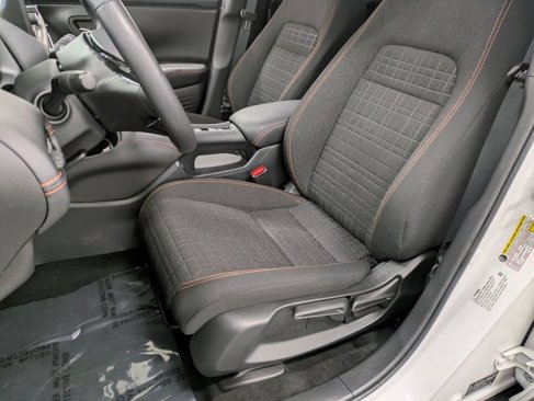 Used 2023 Honda HR-V Sport image 9