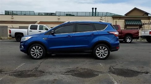 Used 2017 Ford Escape Titanium image 5