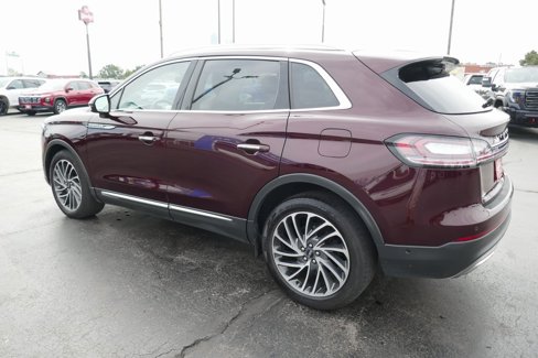Used 2020 Lincoln Nautilus Reserve w/ Equipment Group 201A image 7