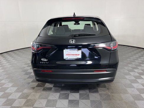 Certified 2025 Honda HR-V LX image 4