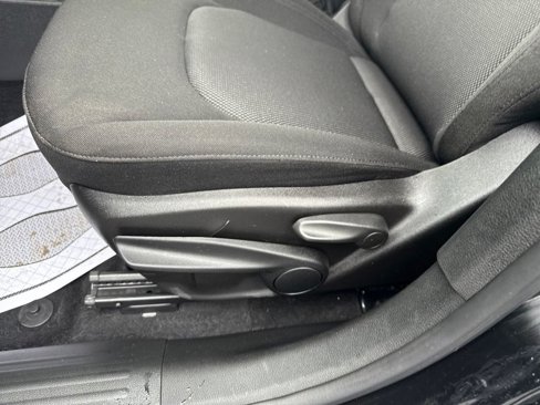 Used 2018 Jeep Renegade Sport w/ Power & Air Group image 27