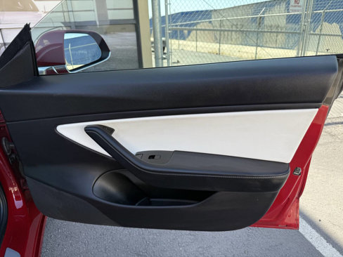 Used 2019 Tesla Model 3 Long Range image 26