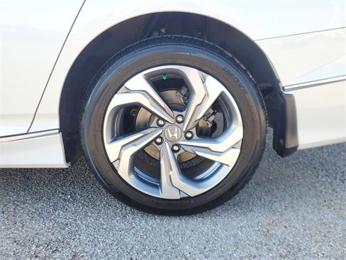 Used 2020 Honda Accord EX image 7
