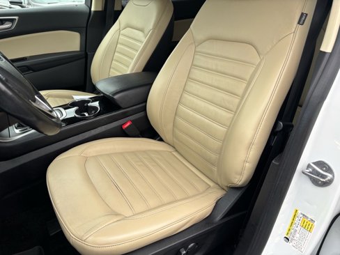 Used 2018 Ford Edge SEL w/ Equipment Group 201A image 12