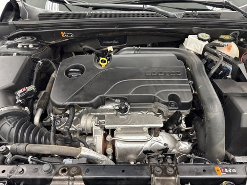 Used 2023 Chevrolet Malibu LT image 36