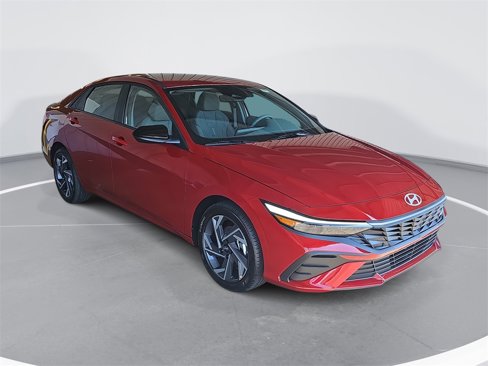 New 2025 Hyundai Elantra Sport image 3