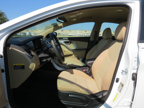 Used 2013 Hyundai Elantra GLS w/ Preferred Pkg image 28