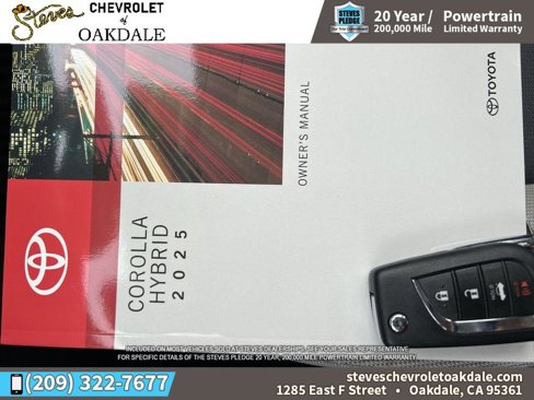 Used 2025 Toyota Corolla LE image 36