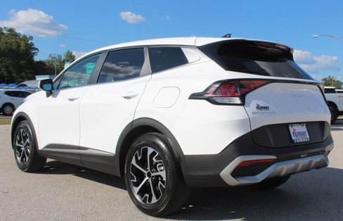 Used 2023 Kia Sportage EX image 6