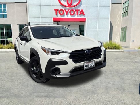Used 2024 Subaru Crosstrek 2.0i image 3