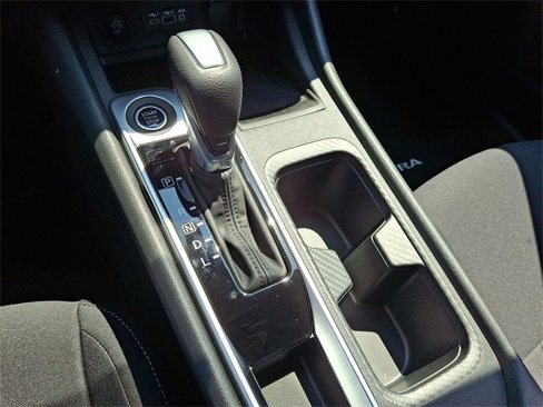 New 2025 Nissan Sentra SV w/ Trunk Package image 6