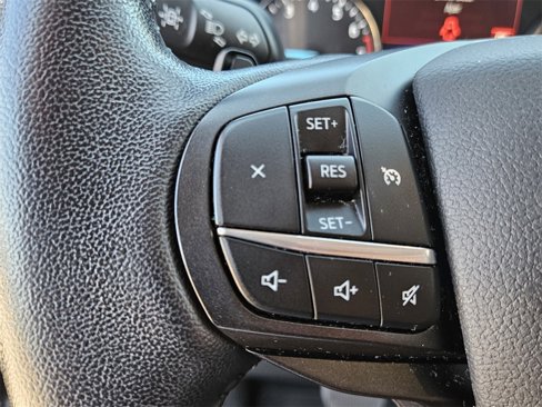 Used 2020 Ford Explorer XLT image 36