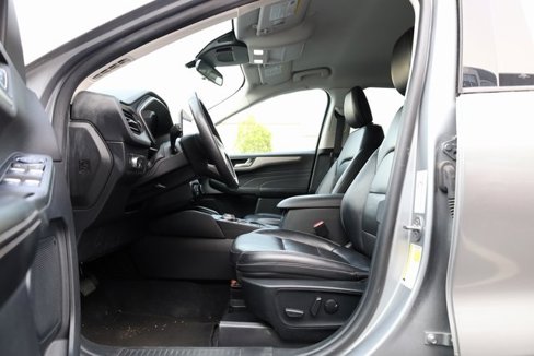 Used 2021 Ford Escape SEL image 12