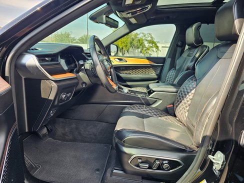 Used 2021 Jeep Grand Cherokee L Summit image 11