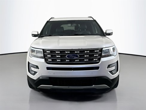 Used 2017 Ford Explorer Limited image 2