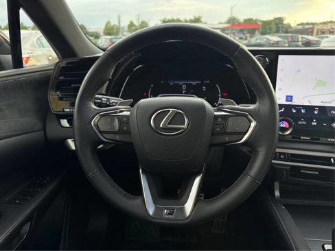 Used 2023 Lexus RX 500h F Sport image 18