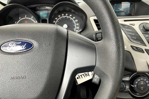 Used 2016 Ford Fiesta S image 23