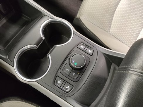 Used 2022 GMC Terrain SLE w/ Driver Convenience Package image 26