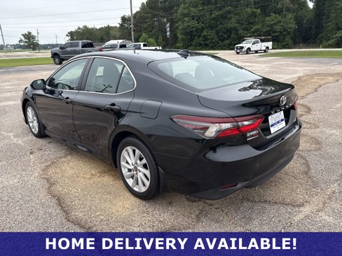 Used 2023 Toyota Camry LE w/ Convenience Package image 17