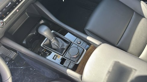 Used 2025 MAZDA MAZDA3 s image 17