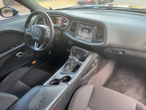 Used 2017 Dodge Challenger R/T Scat Pack w/ Dynamics Package image 17