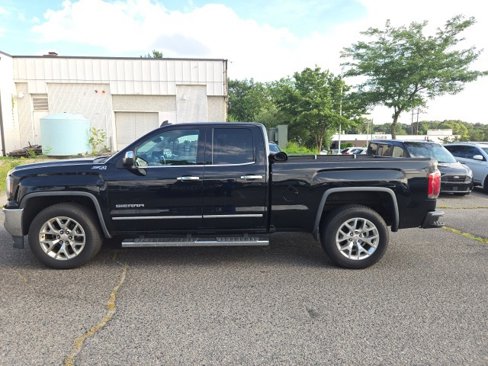Used 2017 GMC Sierra 1500 SLT w/ SLT Premium Package image 3