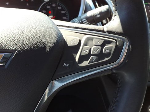 Used 2021 Chevrolet Equinox LT image 23