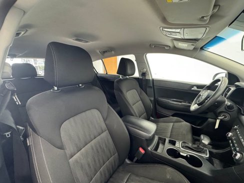 Used 2020 Kia Sportage LX image 34