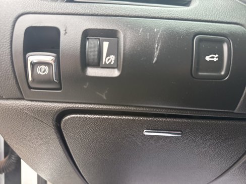 Used 2015 Chevrolet Impala LT image 29
