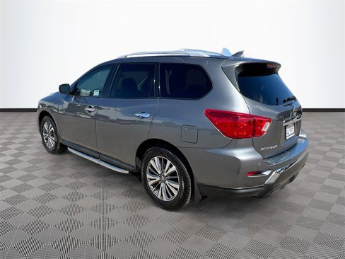 Used 2020 Nissan Pathfinder SV w/ Cargo Package image 5