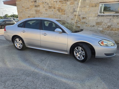 Used 2014 Chevrolet Impala LT w/ LT Sunroof Package image 17