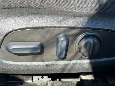 Used 2023 Chevrolet Malibu LT image 25