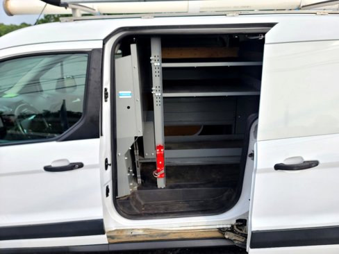 Used 2015 Ford Transit Connect XLT image 9
