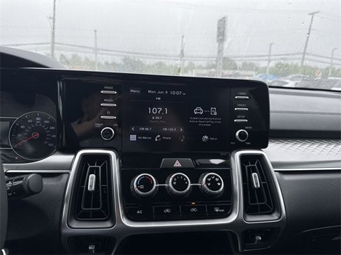 Used 2021 Kia Sorento LX image 13