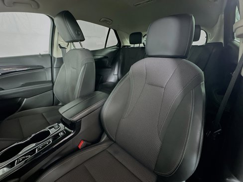 Used 2023 Buick Envision Preferred image 19