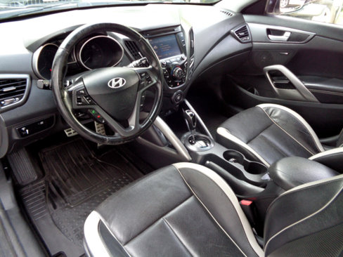 Used 2013 Hyundai Veloster Turbo image 5