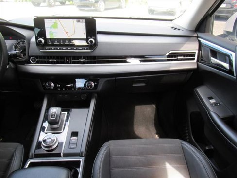 Used 2022 Mitsubishi Outlander SE image 14