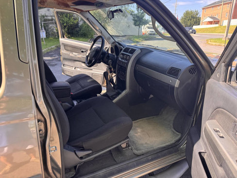 Used 2002 Nissan Xterra 4WD S/C image 10